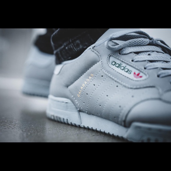 Adidas Yeezy Powerphase Calabasas Grey Sneaker Size W6/M4.5 - Picture 13 of 13